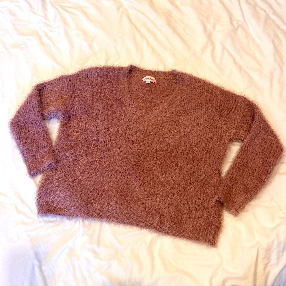 Pink Rose Women's Pink V-Neck Long Sleeves Fluffy Sweater Top Size Large